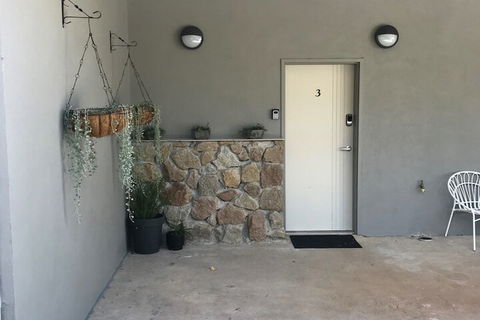 Scandi Stayz Retreat 3 - Accommodation Gold Coast 2