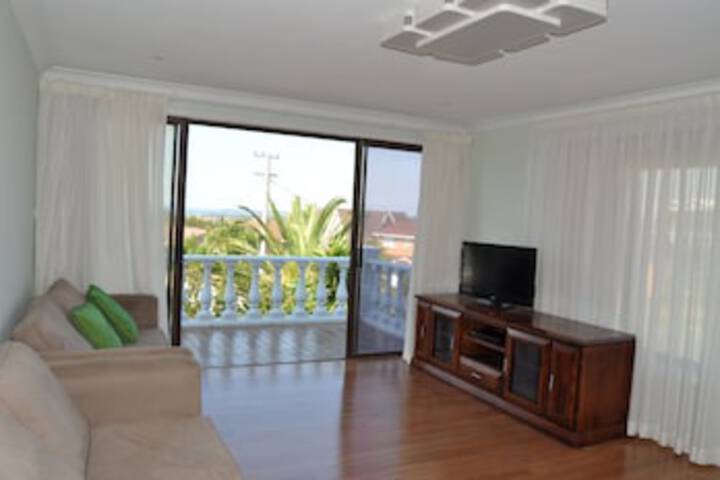 Mount Warrigal NSW Gold Coast 4U