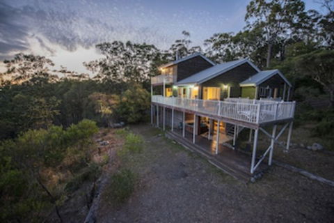 Eagleview Resort - Accommodation Gold Coast 0