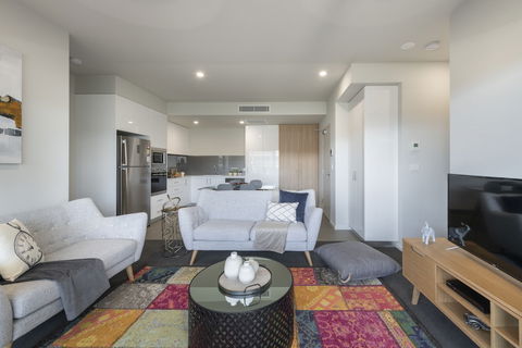 Astra Apartments Merewether - 1 Gold Coast 5