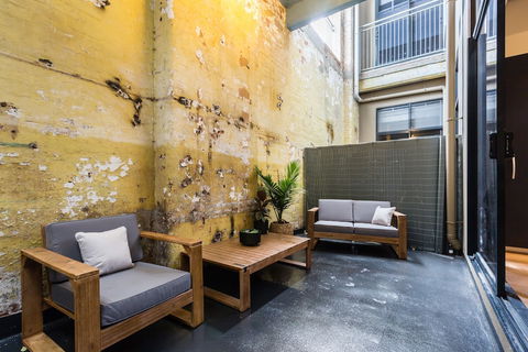 Isla, 2BDR Fitzroy Apartment - Accommodation Gold Coast 0