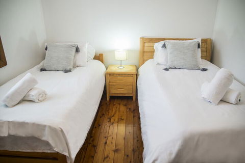 Bright & Spacious Home With Hotel Grade Cleanliness - Accommodation Gold Coast 5