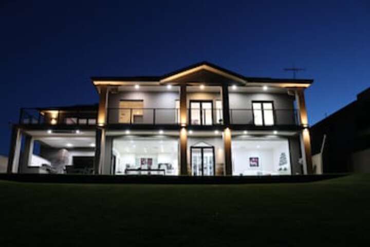 White Sands SA Accommodation Gold Coast