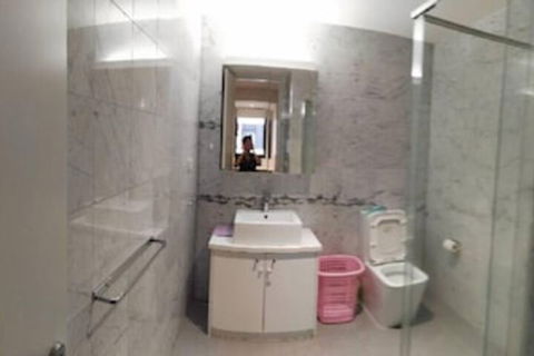 Notting Hill Apartment - Accommodation Gold Coast 3