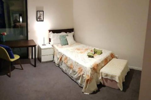Notting Hill Apartment - Accommodation Gold Coast 6