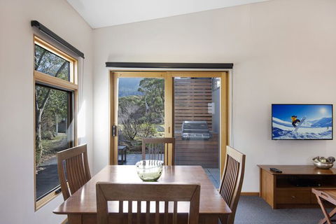 Four Mile Hut - Accommodation Gold Coast 5