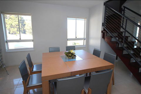 Deep Blue 14 - Accommodation Gold Coast 3