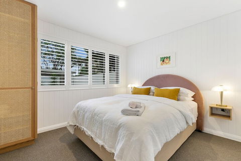 A PERFECT STAY Sunset Beach Riverside - Gold Coast 4U 3