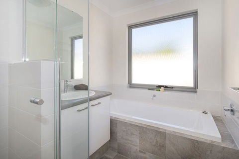 Gale House - Gold Coast 4U 7