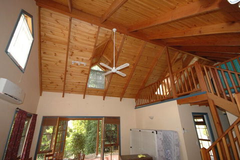 Garden Cottage Beechworth - Accommodation Gold Coast 1