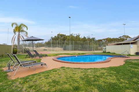 Comfort Inn & Suites Riverland - Accommodation Gold Coast 2