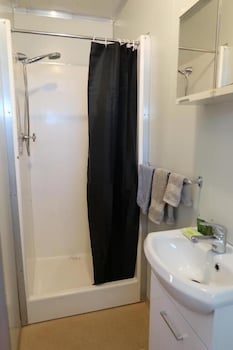 Mud Crab Motel - Gold Coast 4U 2