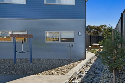T-Bar On Twynam - Accommodation Gold Coast 3