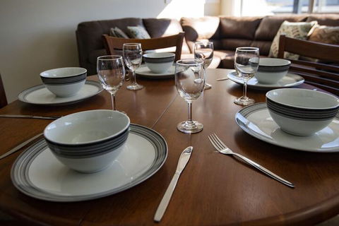 T-Bar On Twynam - Accommodation Gold Coast 5