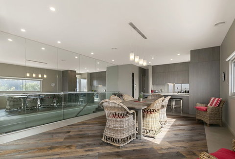 Grossard Point The Lighthouse Ventnor - Accommodation Gold Coast 4