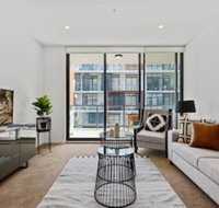 HomeHotel Waterside Luxury  New Residences - 1 Gold Coast