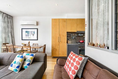 Zelda 1 Bedroom Central CBD Apartment - Accommodation Gold Coast 4