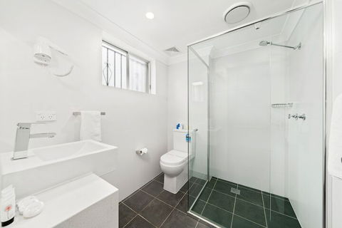 WM Hotel Bankstown - Accommodation Gold Coast 4