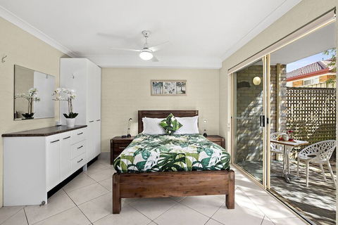 Blue Haze 3 Sawtell NSW - Gold Coast 4U 7