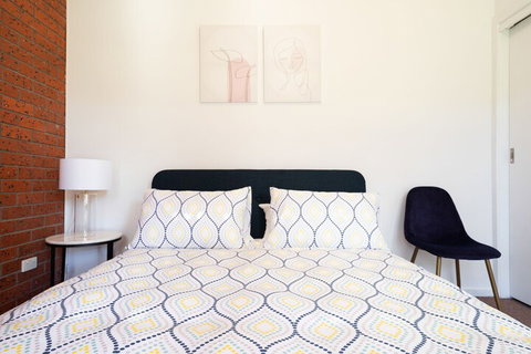 Sea Salt - 1 Gold Coast 5