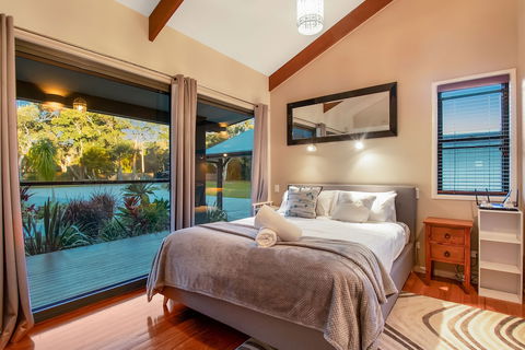 A PERFECT STAY - Lennox Unique Coastal Retreat - Gold Coast 4U 3