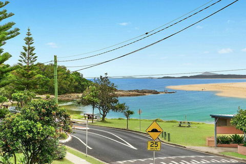 Oceanview - Accommodation Gold Coast 5
