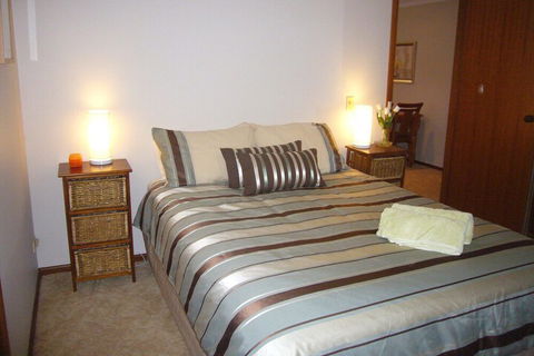 Sunnyside Sawtell NSW - Gold Coast 4U 1