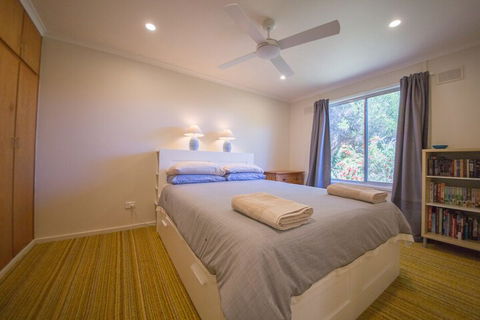 17 Broadbeach Drive - Gold Coast 4U 5