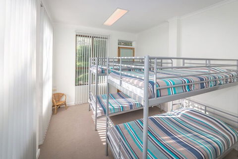 King Of North Bay 103 Gold Coast Drive - Gold Coast 4U 7