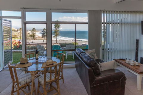 King Of North Bay 103 Gold Coast Drive - Gold Coast 4U 3