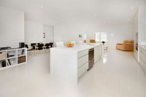Serenity Beauty On The Water - Gold Coast 4U 6