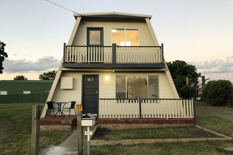 Millieâ€™s A Frame Uralla Haven - Gold Coast 4U 1