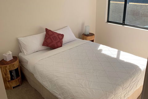 Oceans Islands & Whales - Gold Coast 4U 7