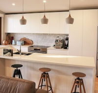 Riverlily - Gold Coast 4U