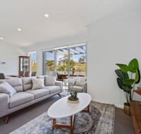 HomeHotel Luxurious 3 bedrooms - Accommodation Gold Coast