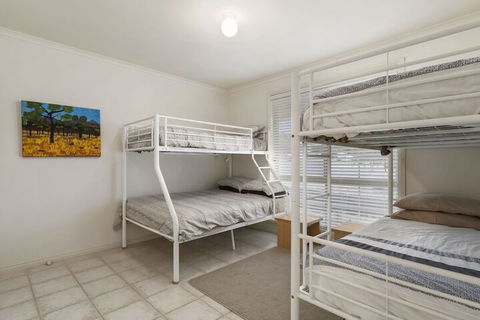 Seaholme Free Wifi & Foxtel - Accommodation Gold Coast 4