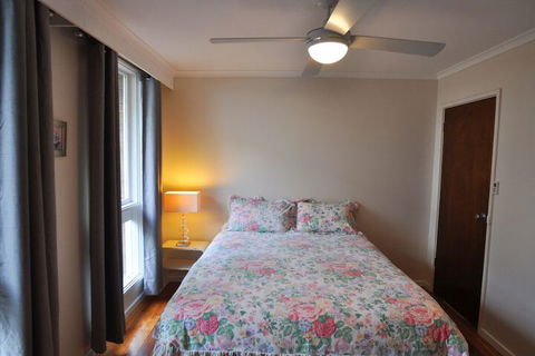 Salty Sands Meters From THE Beach Free Wifi - Accommodation Gold Coast 5
