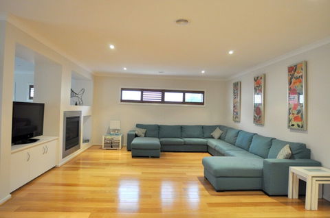 THE Haven Surf Side - Accommodation Gold Coast 4