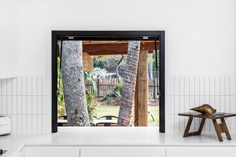 A PERFECT STAY - 3 Salty Sisters - Accommodation Gold Coast 7