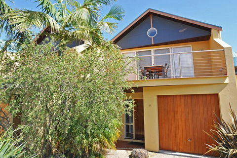 THE Sails 8 Linen Included Central Location - Accommodation Gold Coast 2