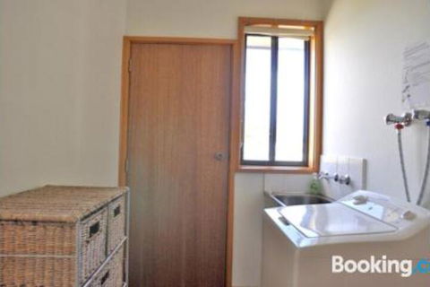 Family Retreat On Anderson - Accommodation Gold Coast 5