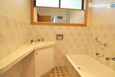 Family Retreat On Anderson - Accommodation Gold Coast 4