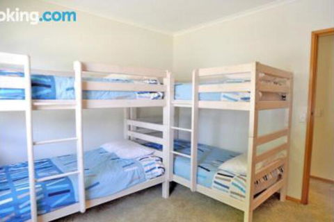 Family Retreat On Anderson - Accommodation Gold Coast 6