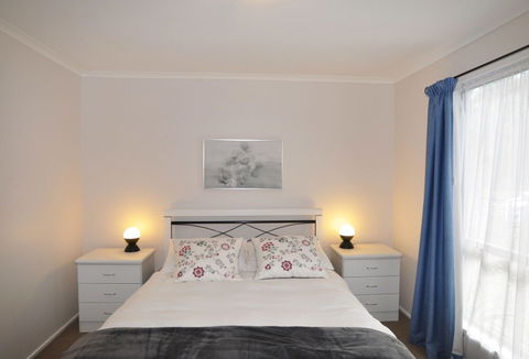 Kyeema Free Wifi & Netflix PET Friendly - Accommodation Gold Coast 3