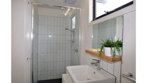 Luxe Townhouse 2 Inlet Side - Accommodation Gold Coast 3