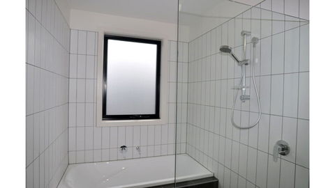 Luxe Townhouse 2 Inlet Side - Accommodation Gold Coast 5