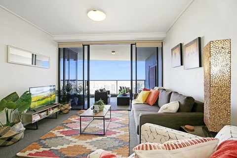 CBD African Charm, Story Bridge & River Views - Accommodation Gold Coast 3