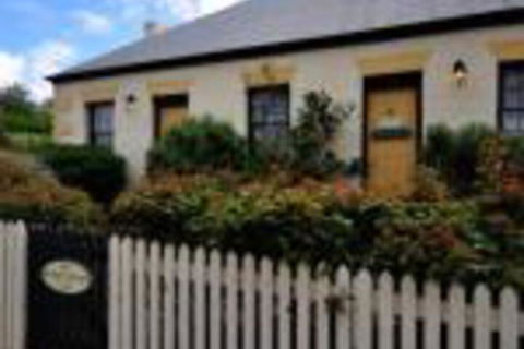 Sargeants & Armoury Cottages 1823 - Accommodation Gold Coast 0