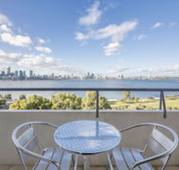 High Tor Apartment 104 - Gold Coast 4U