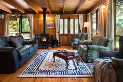 Halina - Accommodation Gold Coast 4